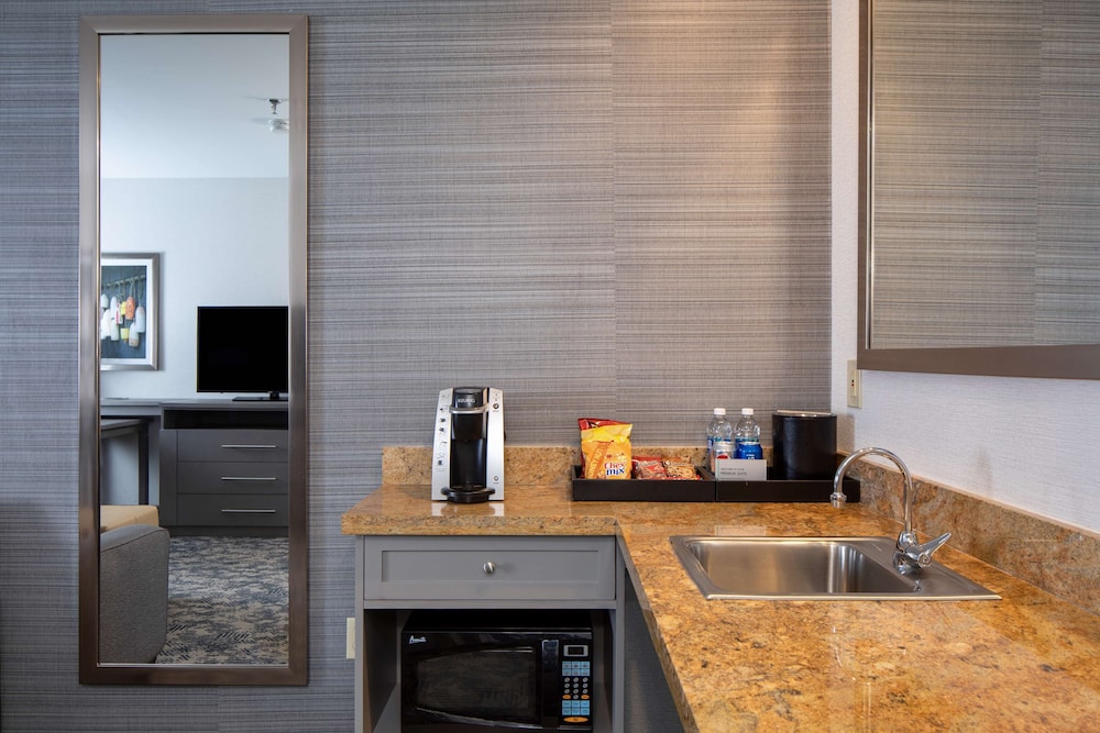 Embassy Suites by Hilton Portland Maine 37/46