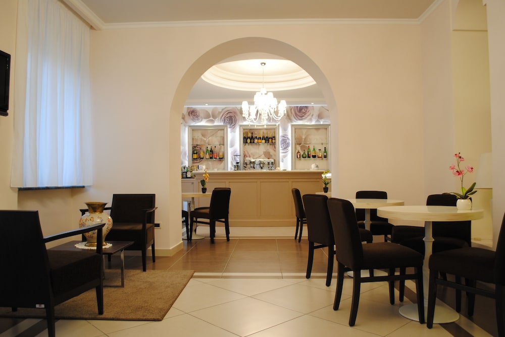 Hotel Fini 63/77