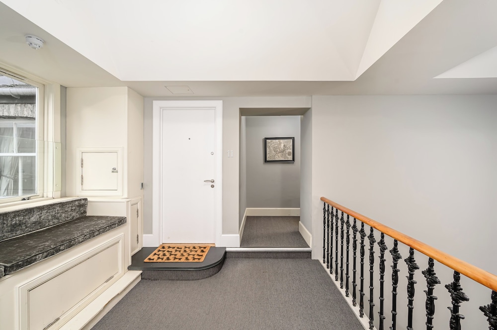 Destiny Scotland - St. Andrew Square Apartments 33/50