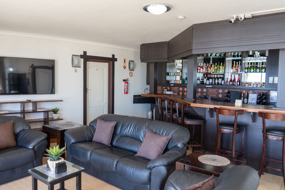 Bar t nique Guest House 38/73