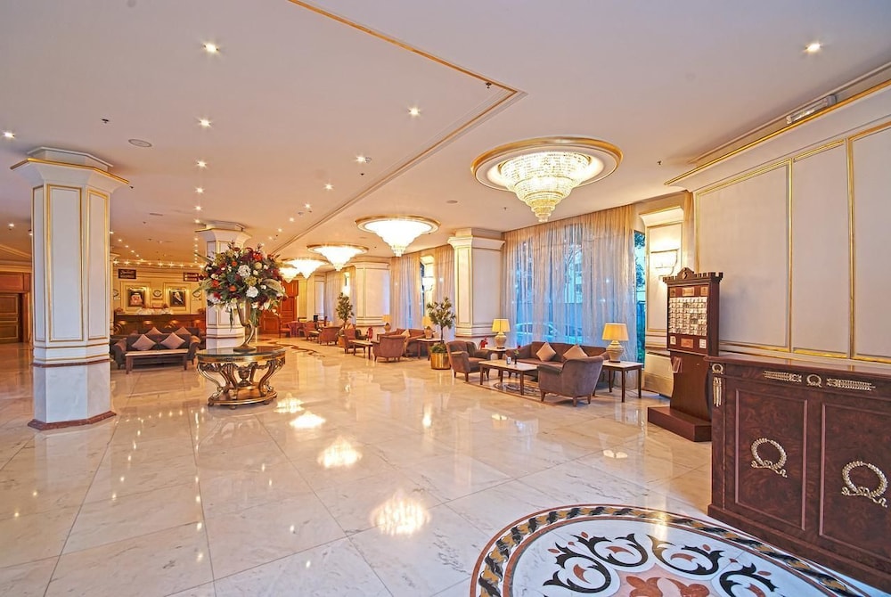 Lobby at Royal Casablanca Hotel Jeddah, JEDDAH