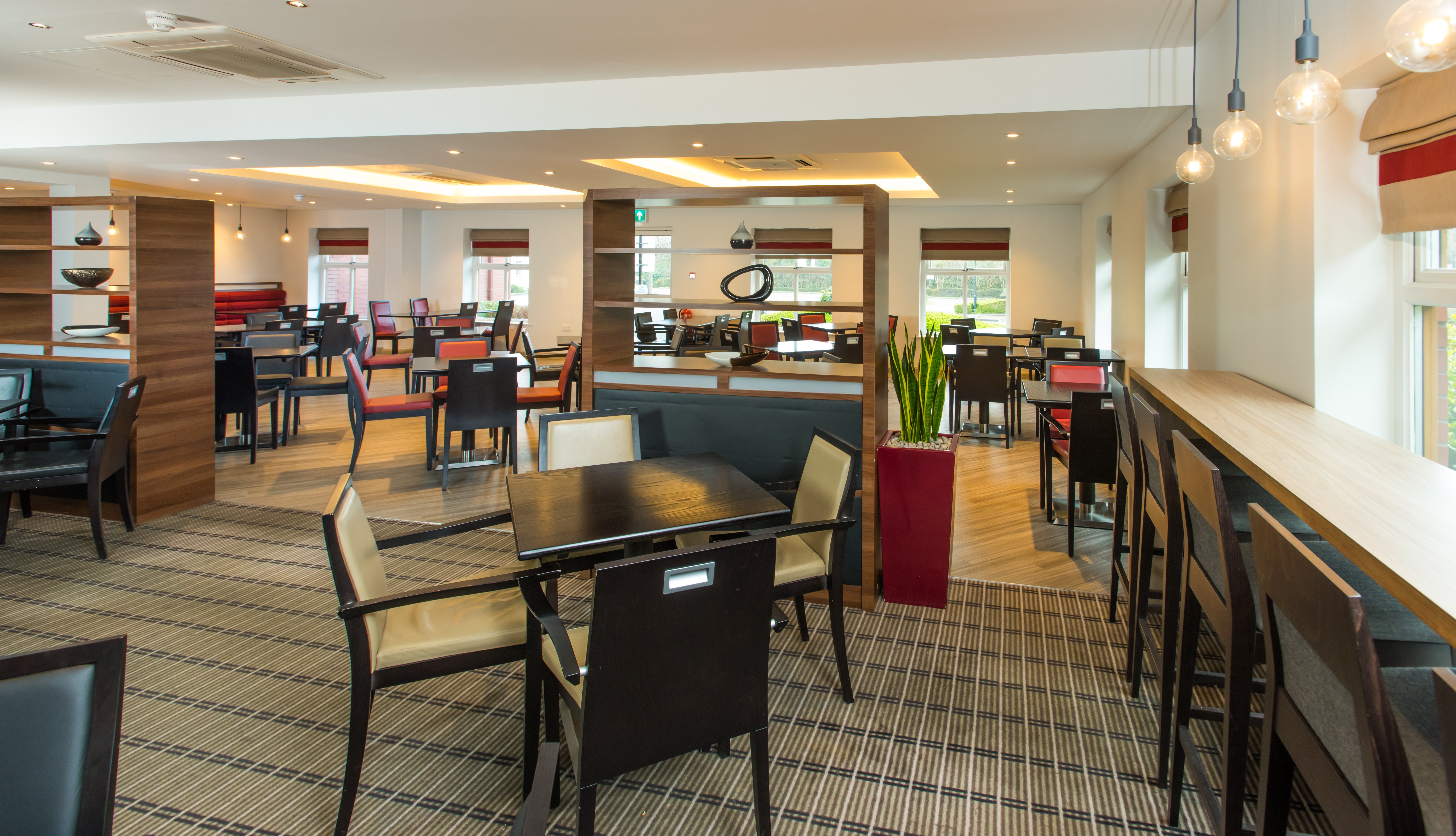 Holiday Inn Express Bristol - Filton, an IHG Hotel 24/40