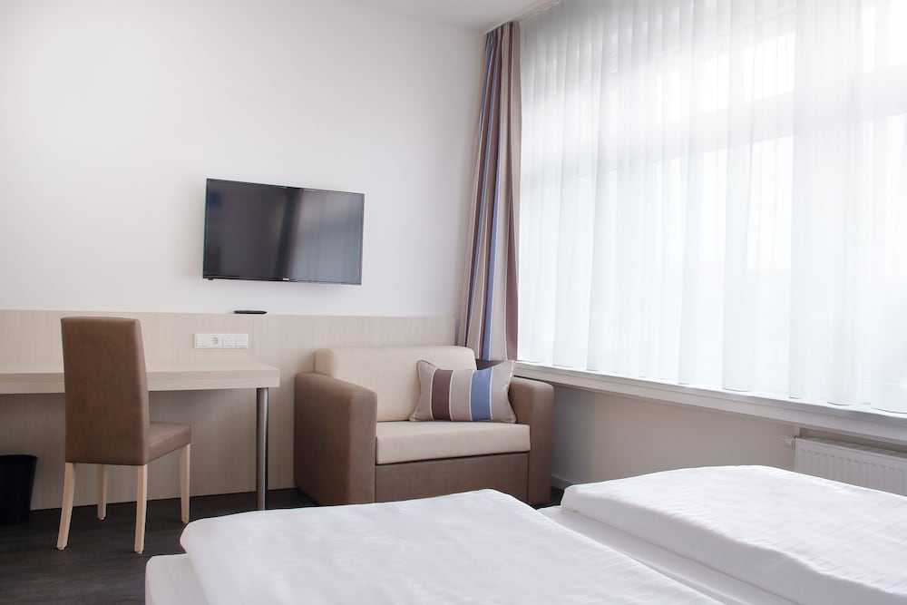 Viva Hotel Lubeck 28/45