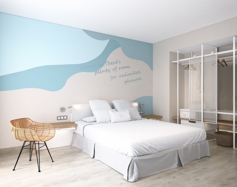 I WAS HERE, SINGLE, DOUBLE BED