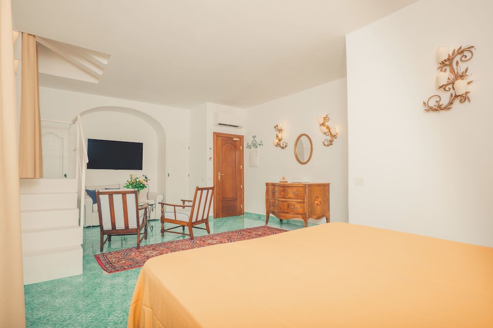 PANORAMIC, STUDIO, SUITE