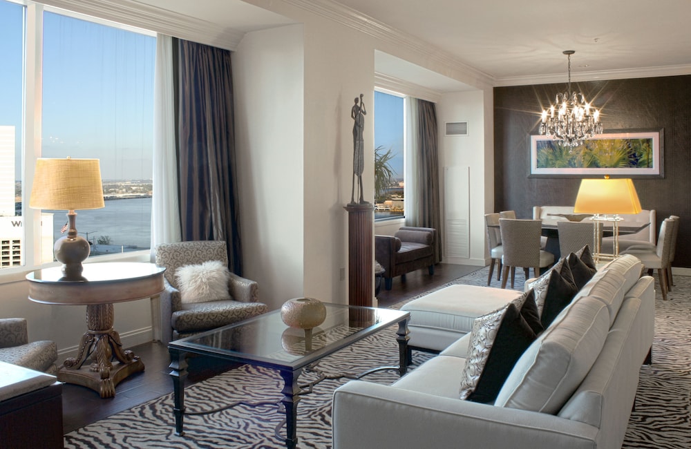 Loews New Orleans Hotel 50/72