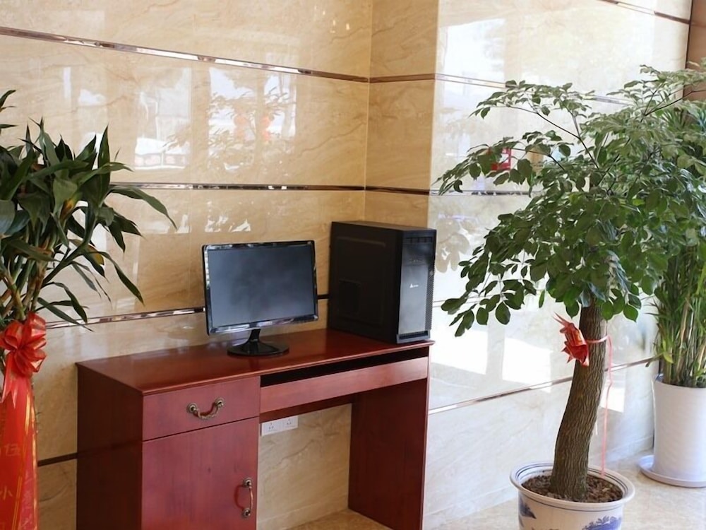 Greentree Inn Suzhou Kunshan Lujia Town Furong Road Express Hotel 6/49