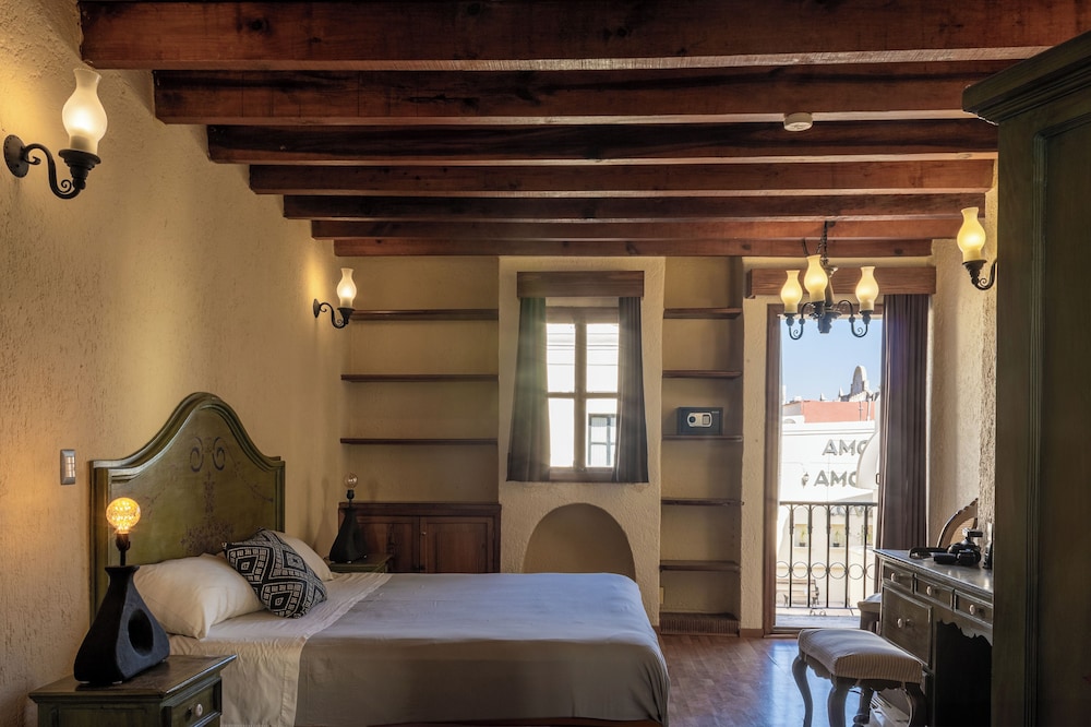 Meson de La Merced Hotel And Suites 7/38