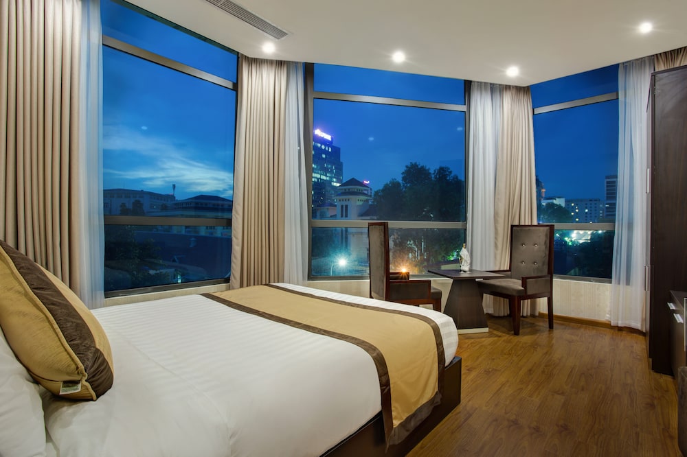 Tqt Hotel 26/60
