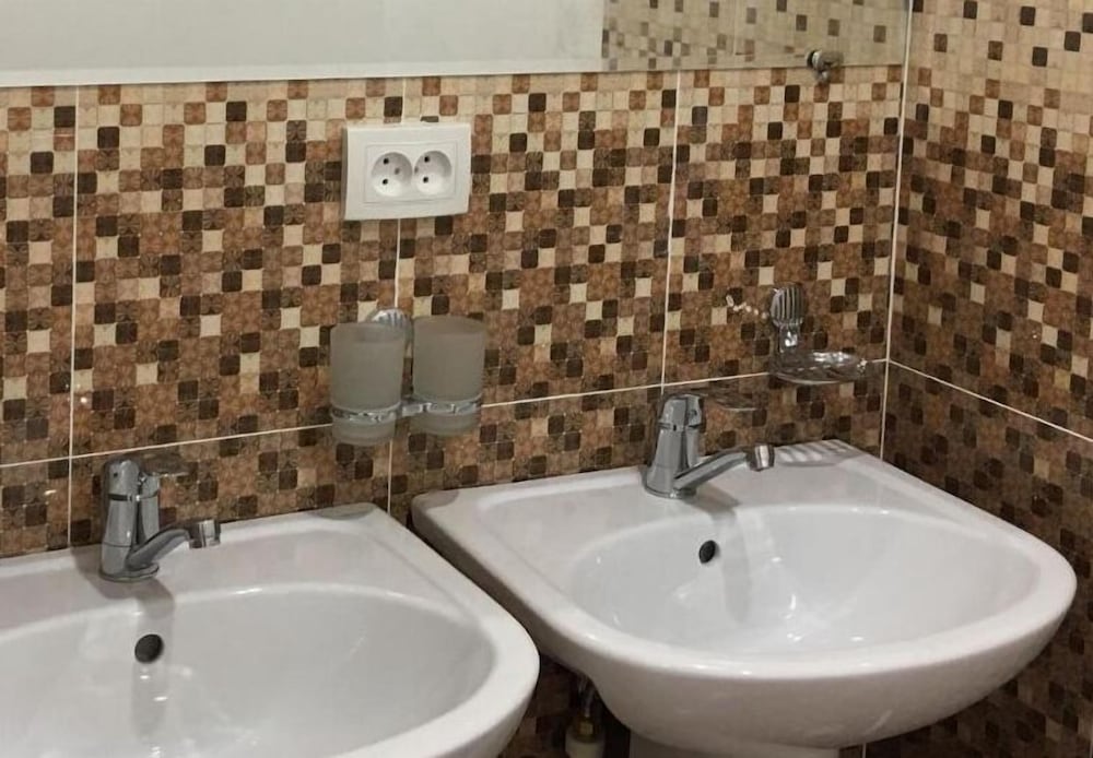 Jules Verne Hostel Tashkent 46/50