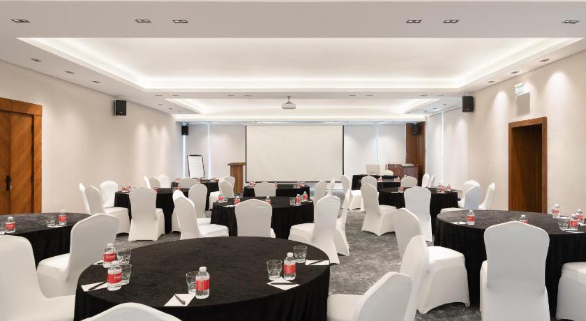 Ramada Plaza by Wyndham Mosul Corniche 47/54