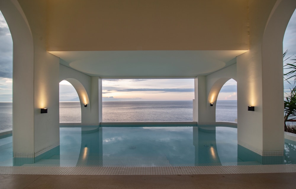 Royal Avila Boutique Resort 18/45