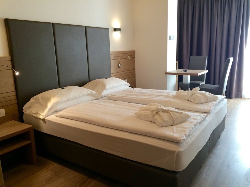 Olimpionico Hotel 27/71