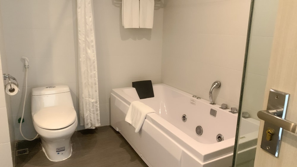Muong Thanh Dien Chau Hotel 50/50