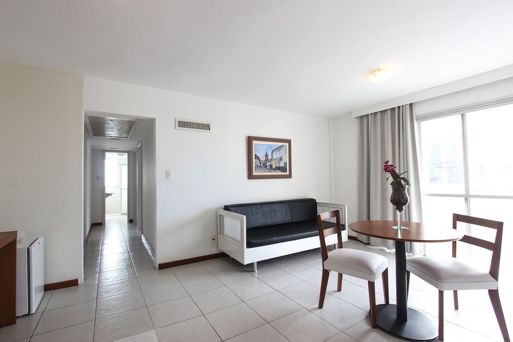 CASTELMAR HOTEL 49/76