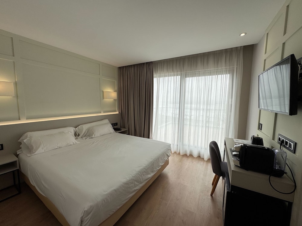 Oca Playa de Foz Hotel Spa 8/39