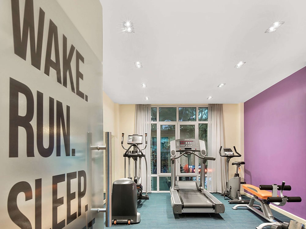 Mercure Hanoi La Gare Hotel 43/68