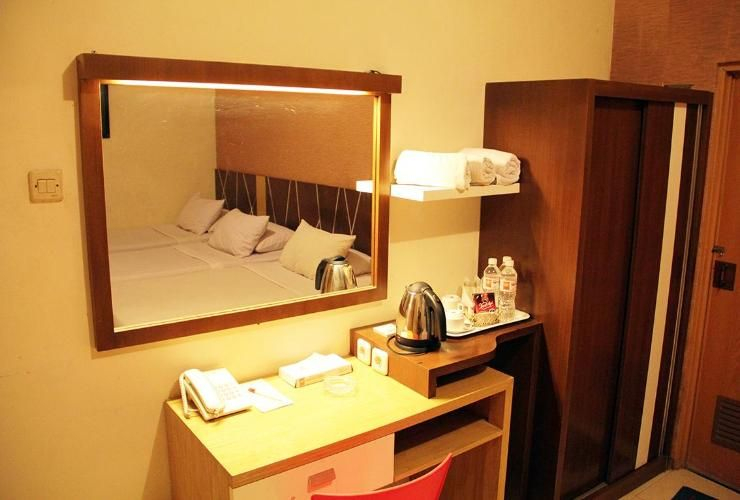 Hotel Wisata Baru 6/11