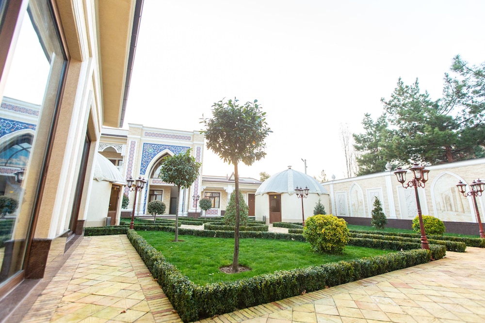 MIRZO BOUTIQUE HOTEL 45/50