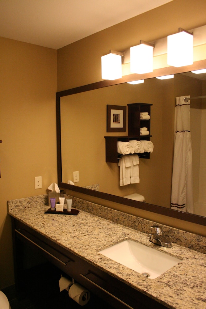 Grandstay Hotel And Suites Morris 5/52