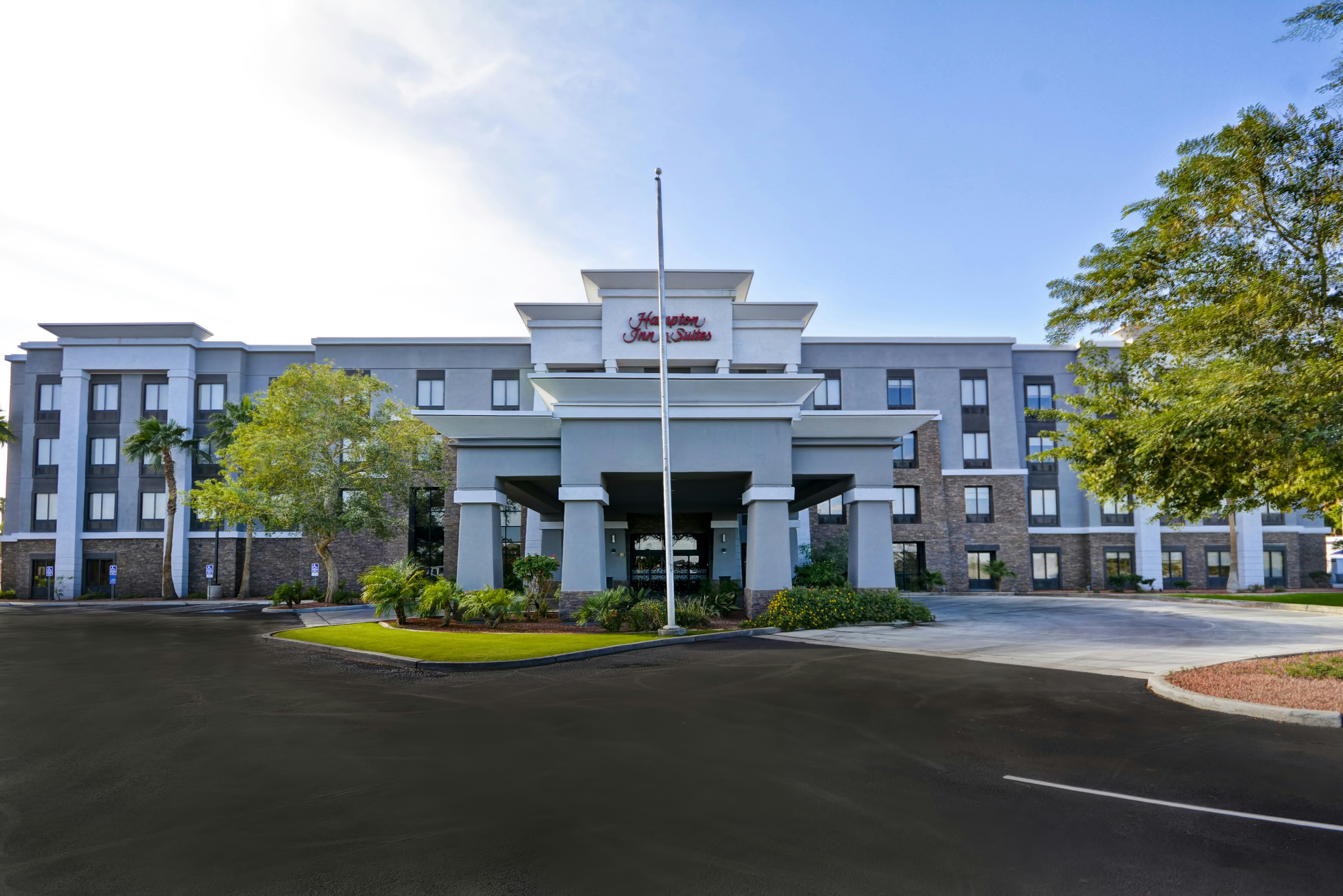 Hampton Inn And Suites Yuma 40/41