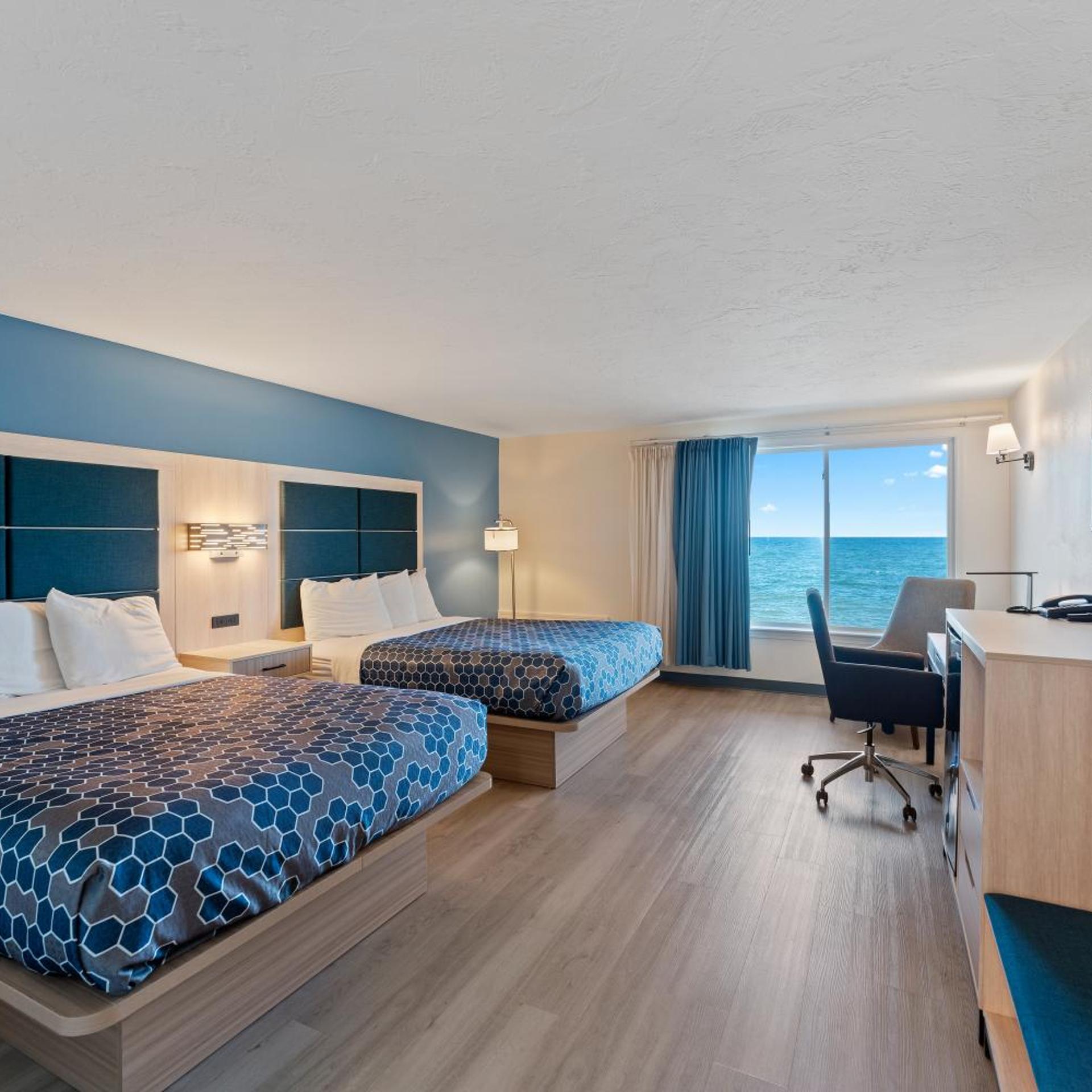 Ocean, 2 Queen Beds