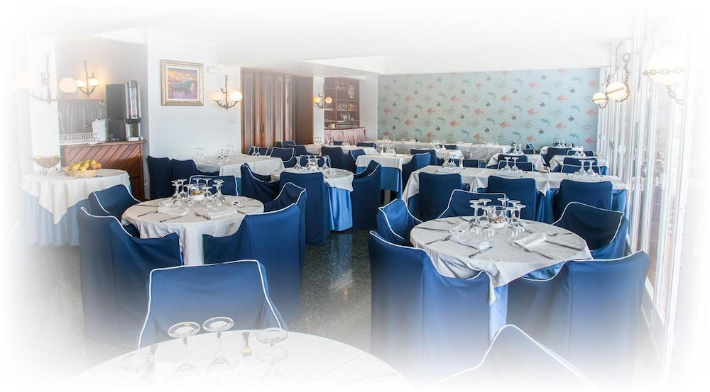 Hotel Ampolla Sol 32/47