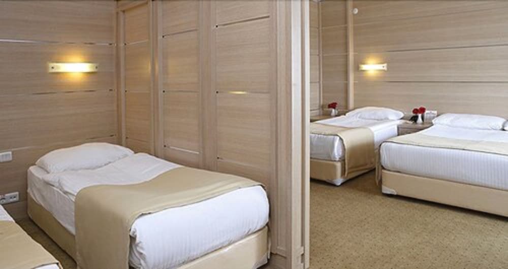 Grand Hotel Temizel 6/29
