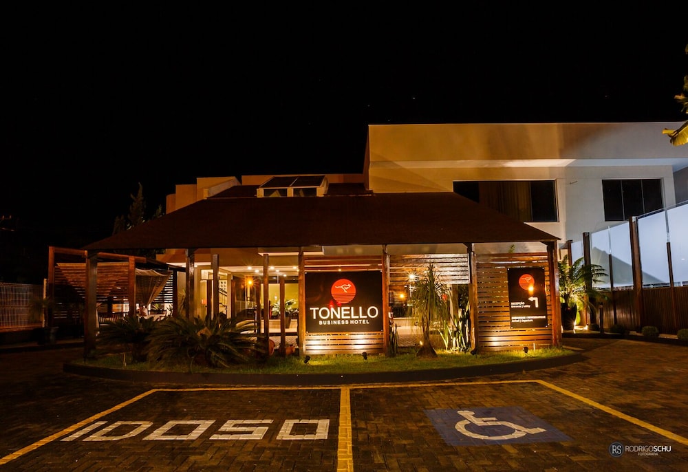 TONELLO BUSINESS HOTEL 2/47