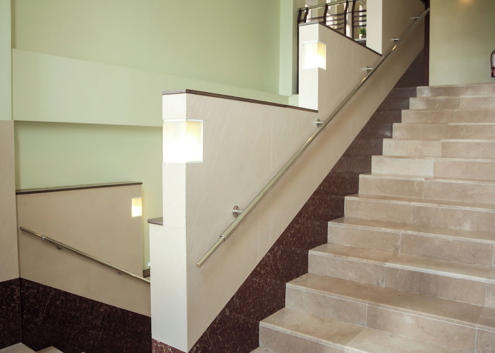 Casablanca Suites Near Airport 20/59