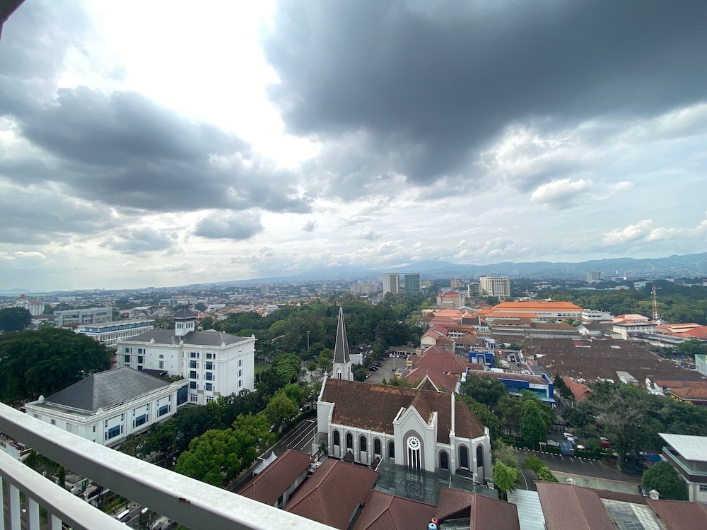 eL Hotel Bandung photo2