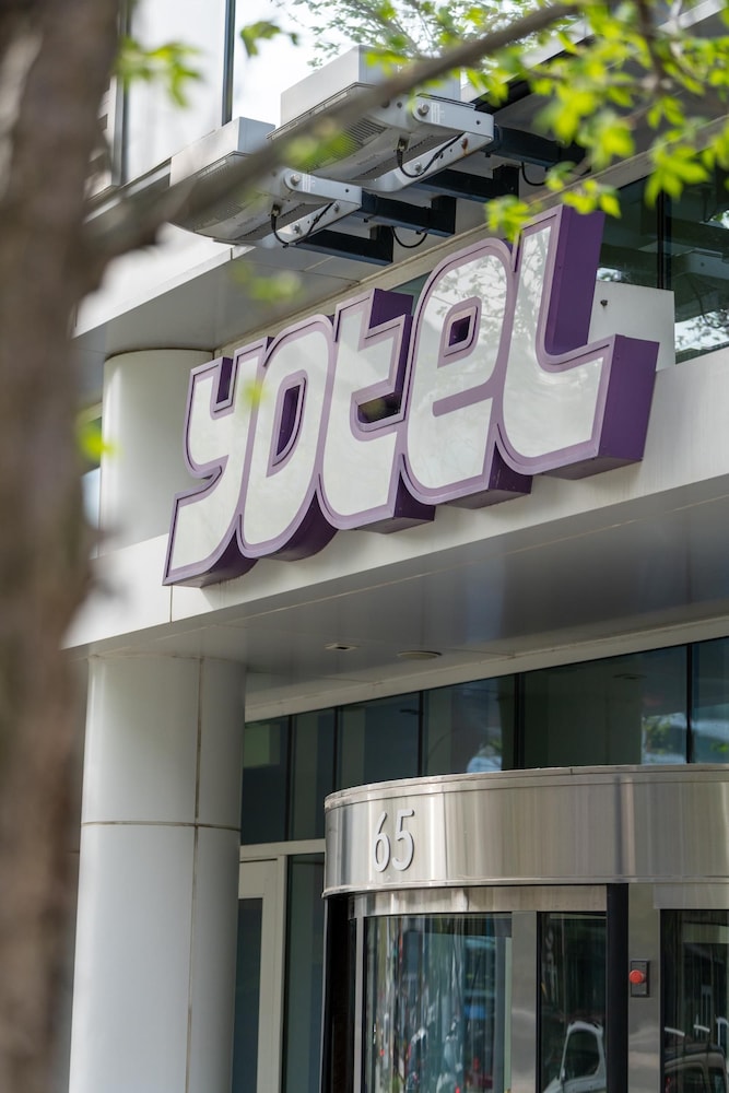 YOTEL Boston, Select by Hilton 2/79