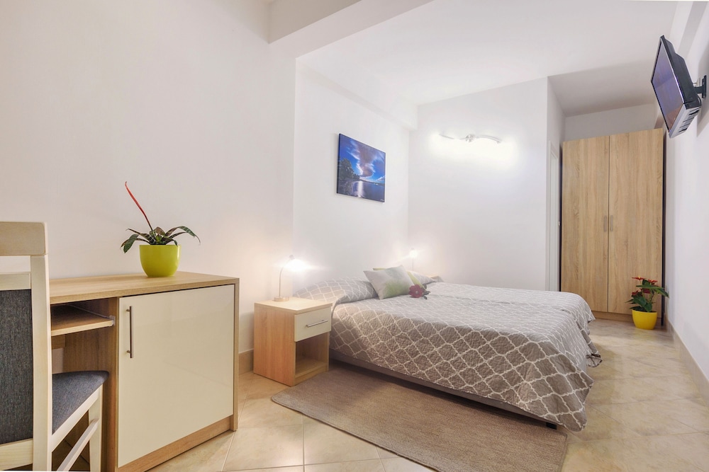 Villa Vicko 9/38