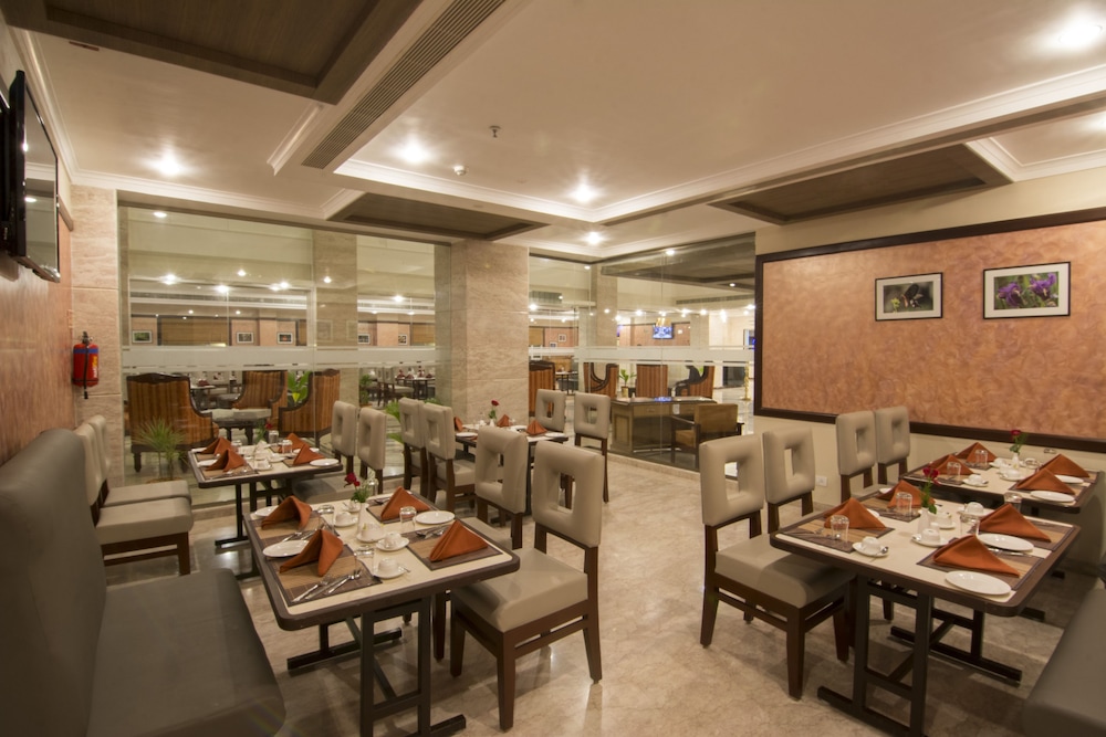 Shenbaga Hotel and Convention Centre 21/31