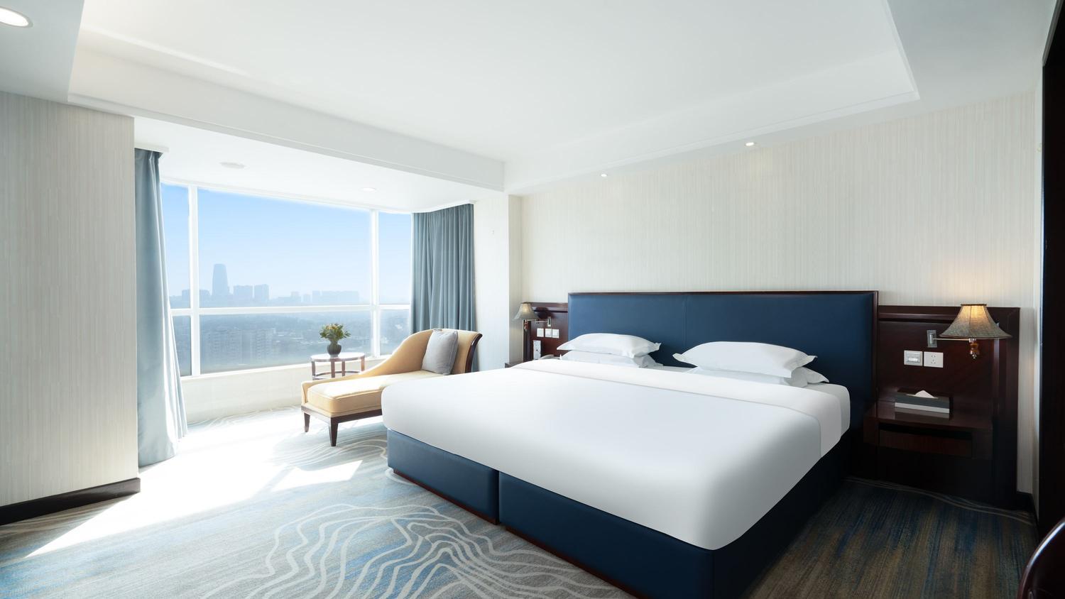 Scenic, Suite, King Bed