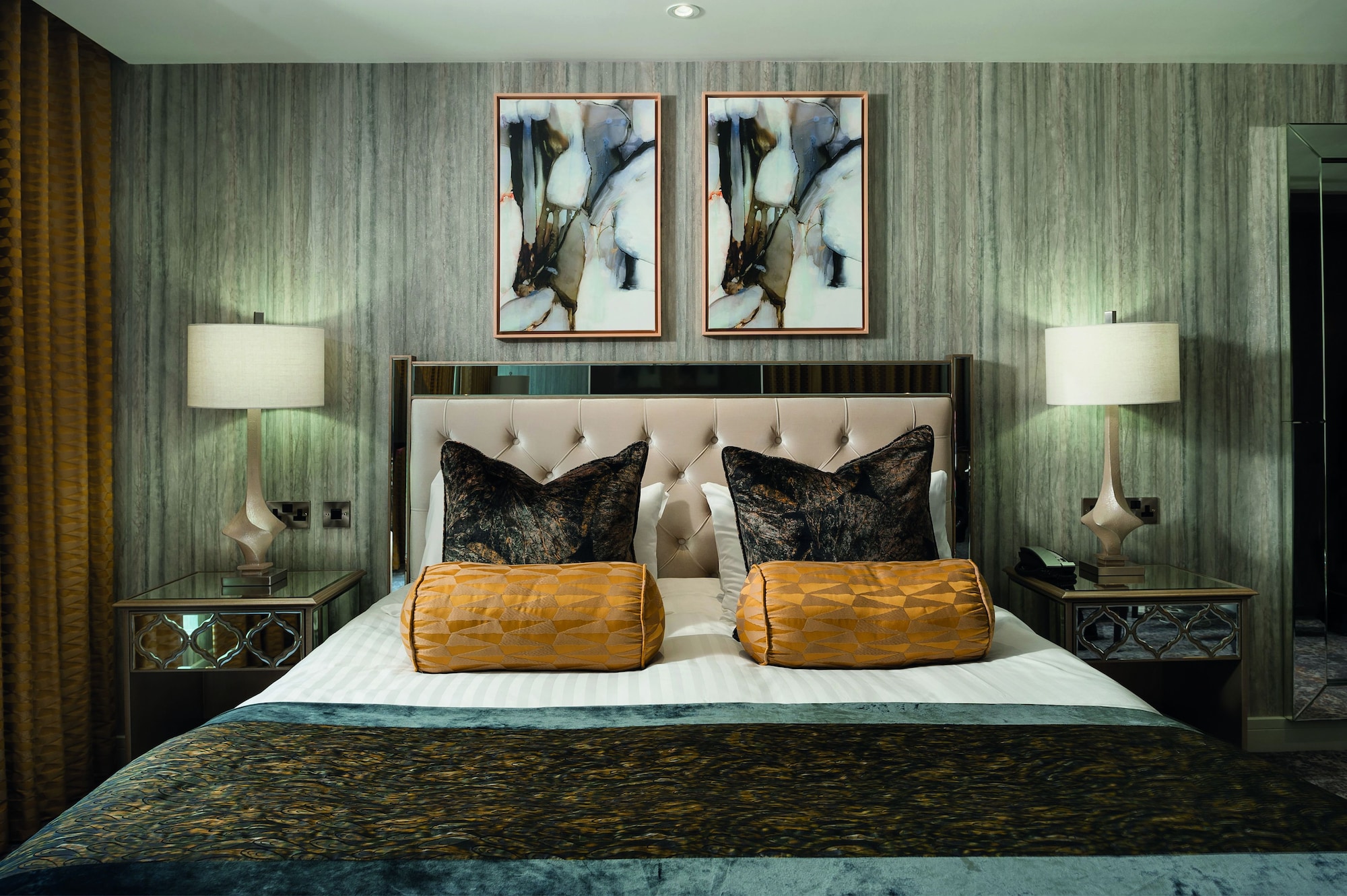 Eden, Suite, Double Bed, Sofa