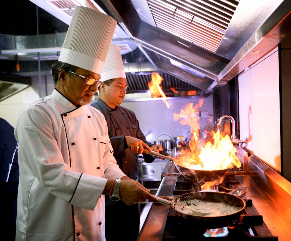 Udaan Clover Hotel Banquet & Spa 18/22
