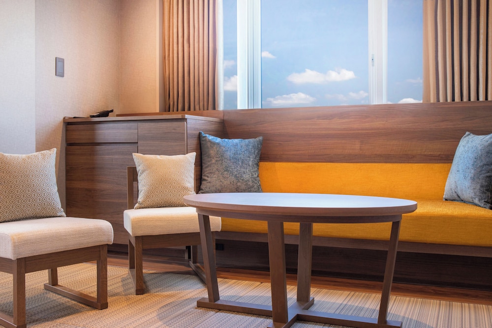 Karaksa Hotel Grande Shin-Osaka Tower 50/68