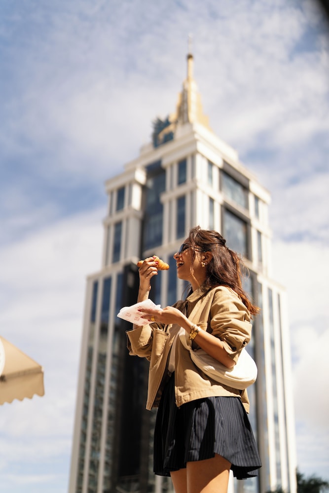 Oakwood Premier Prestige Ub City Bangaluru 4/55