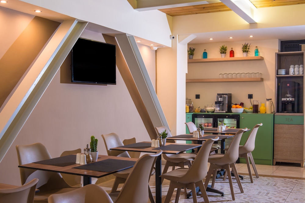 Infinity City Boutique Hotel 38/50