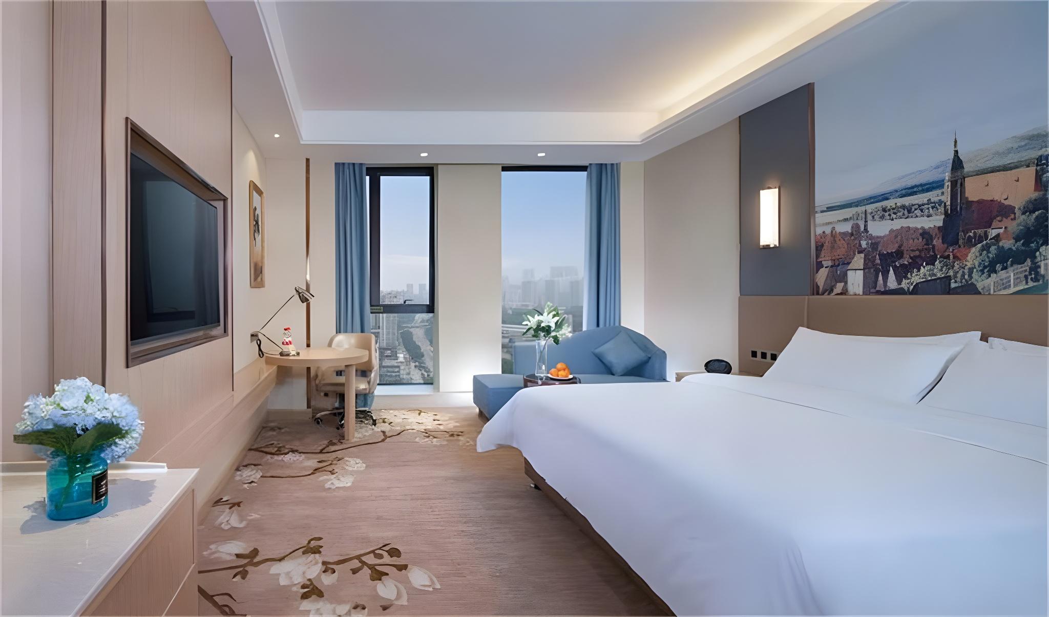 Vienna International Hotel (Chongqing Changshou High-speed Railway Station) 32/48