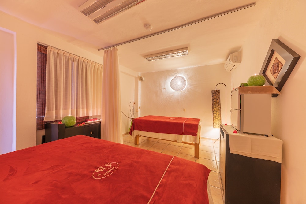 Grand Decameron Complex Bucerias A Trademark All Inclusive 41/76