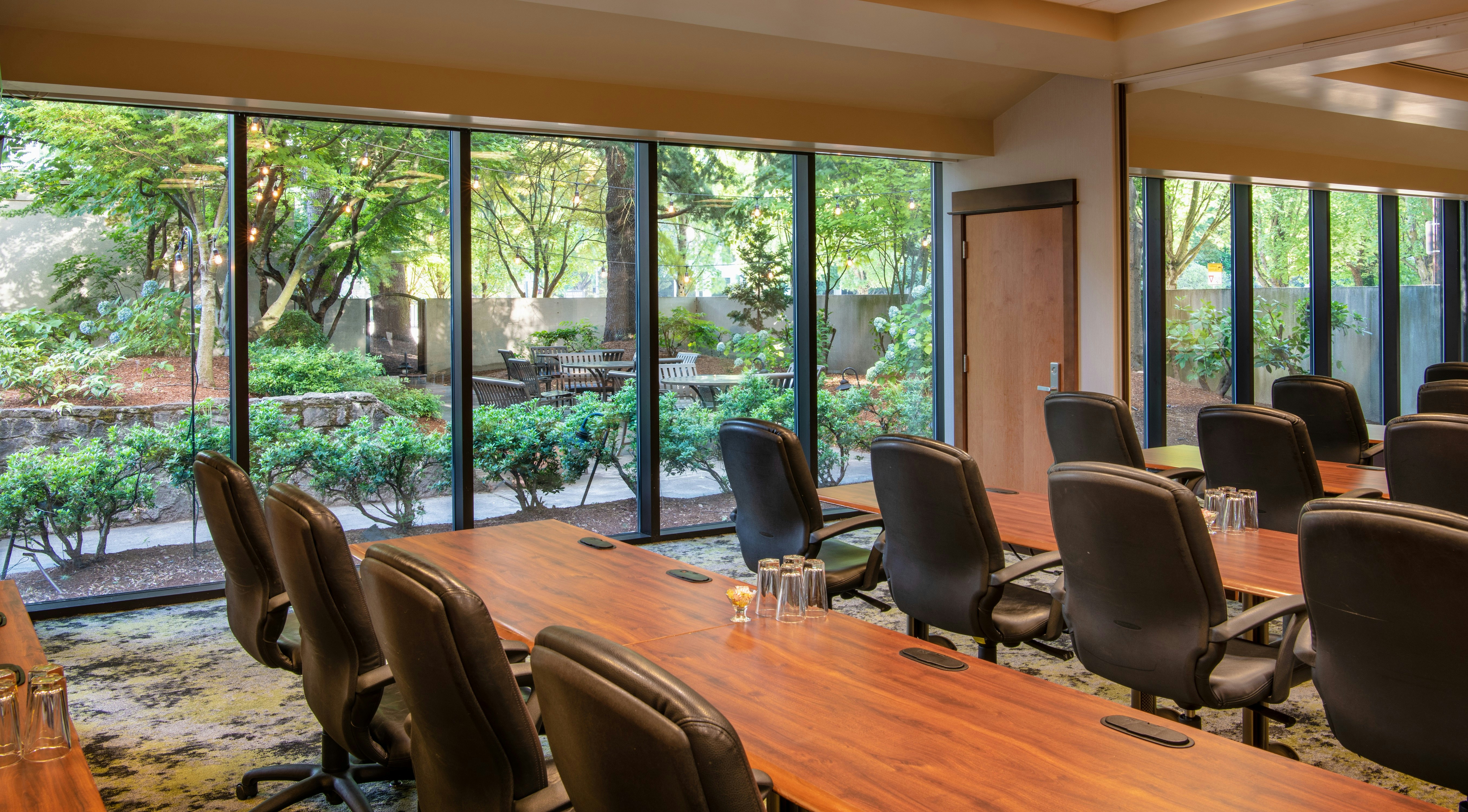 Doubletree By Hilton Hotel Portland 30/50