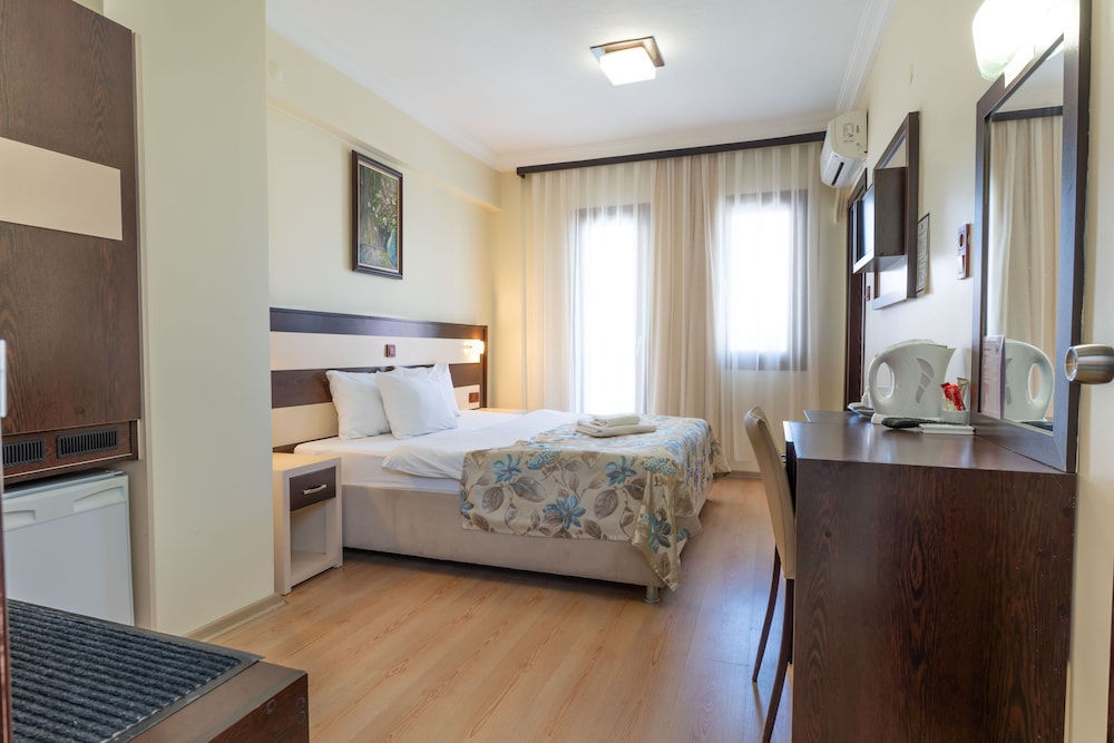 Hotel Karacam 18/50