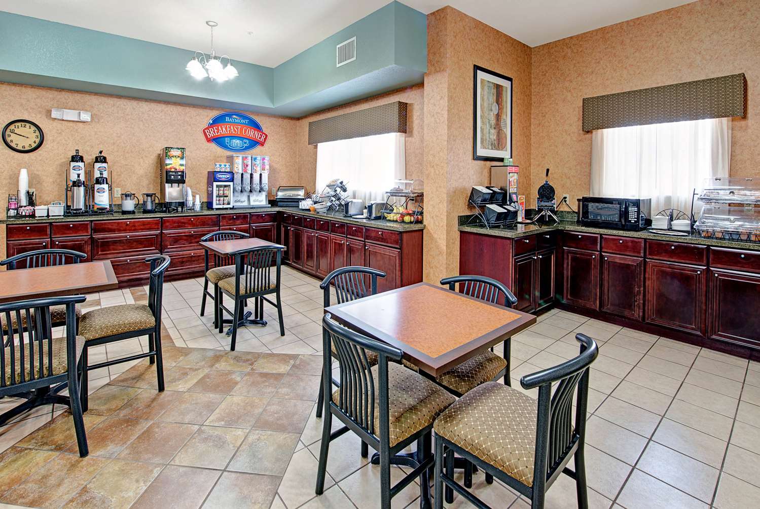 Best Western Decatur Inn 17/24