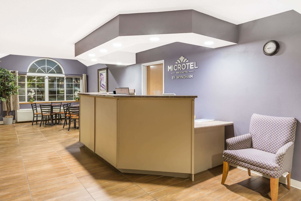 Microtel Inn Suites By Wyndham Sioux Falls 6/40