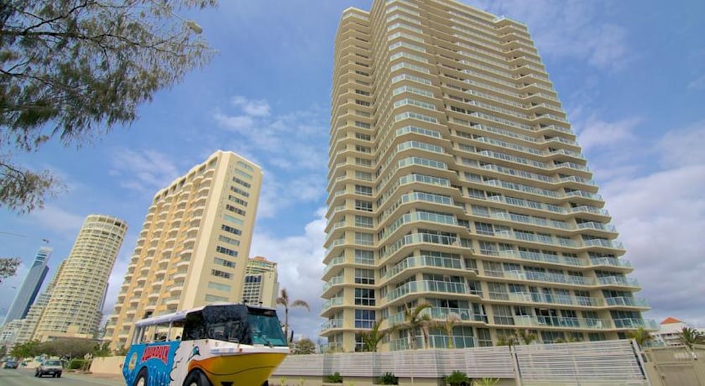 Hi Surf Beachfront Apartments 2/78