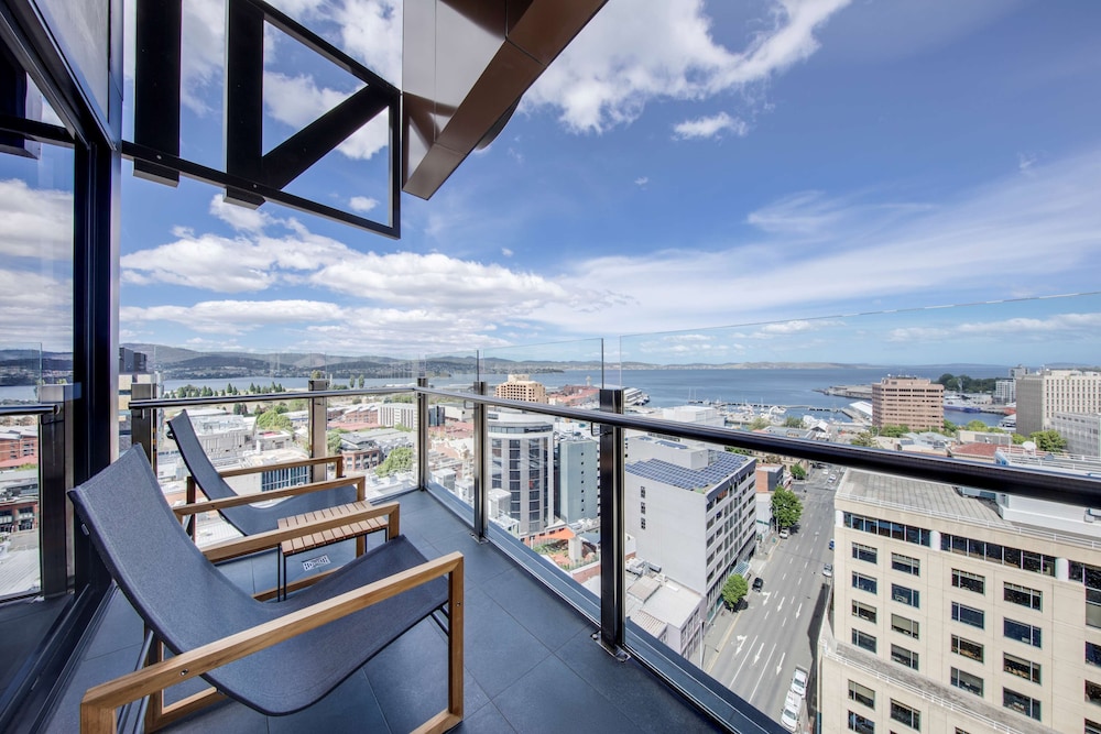 Vibe Hotel Hobart 55/64