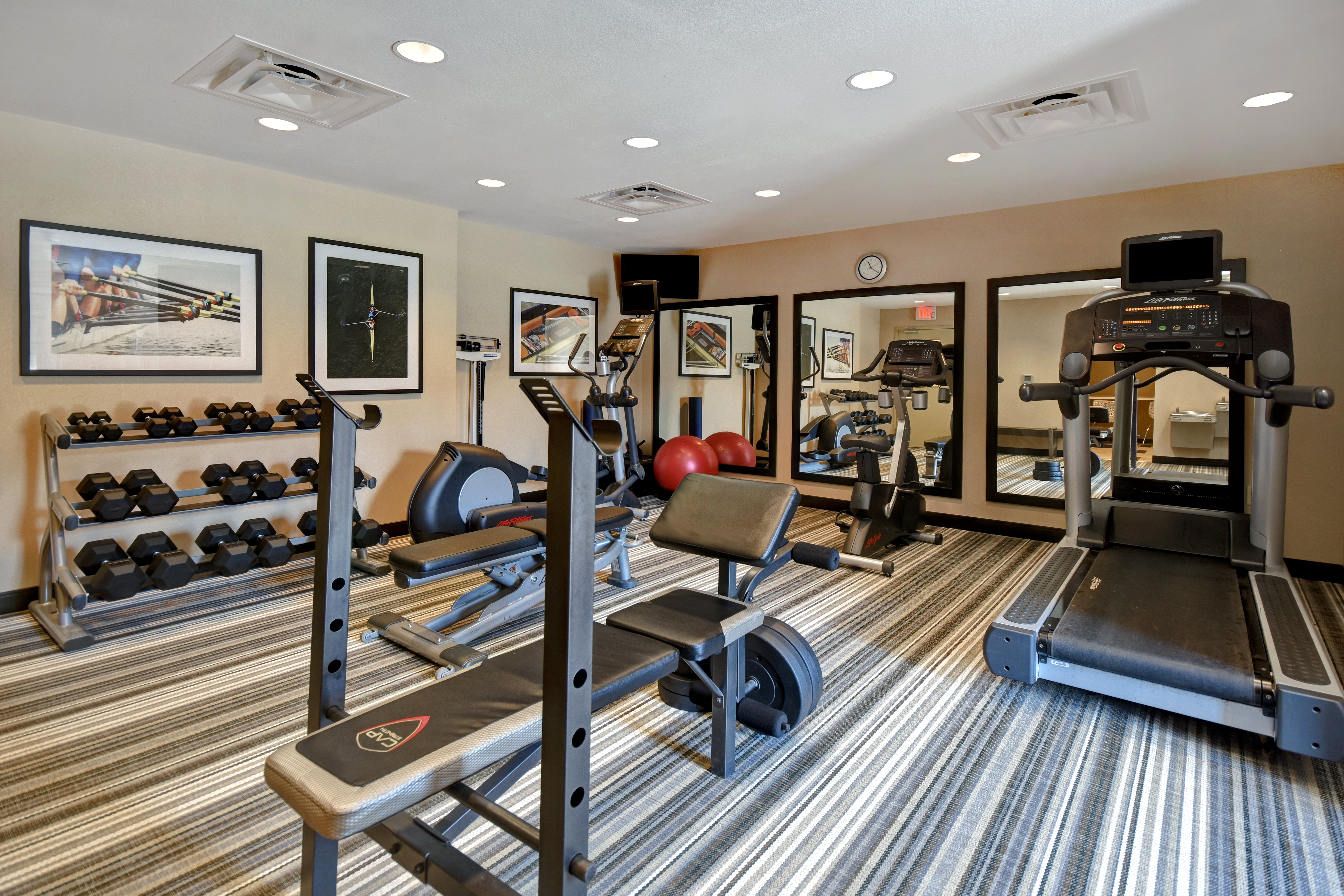 Candlewood Suites St. Clairsville 10/26