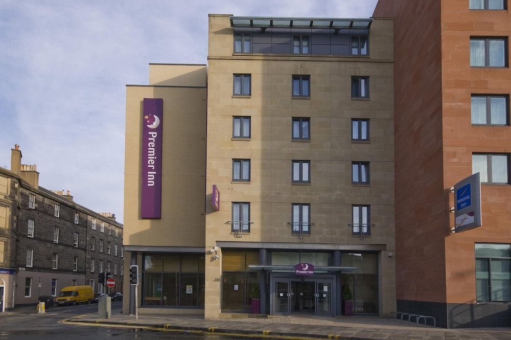 Premier Inn Edinburgh City Centre (Lauriston Place) in EDINBURGH